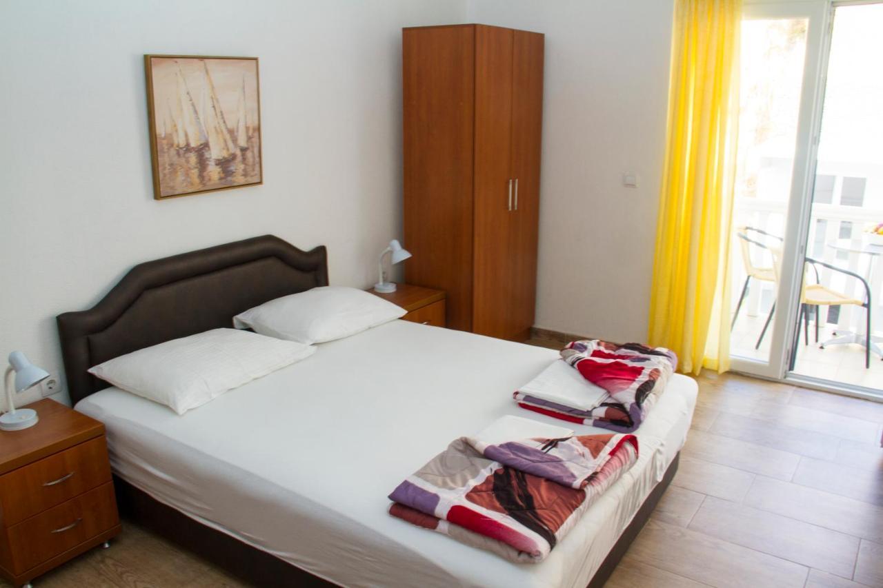 Apartman Galija *